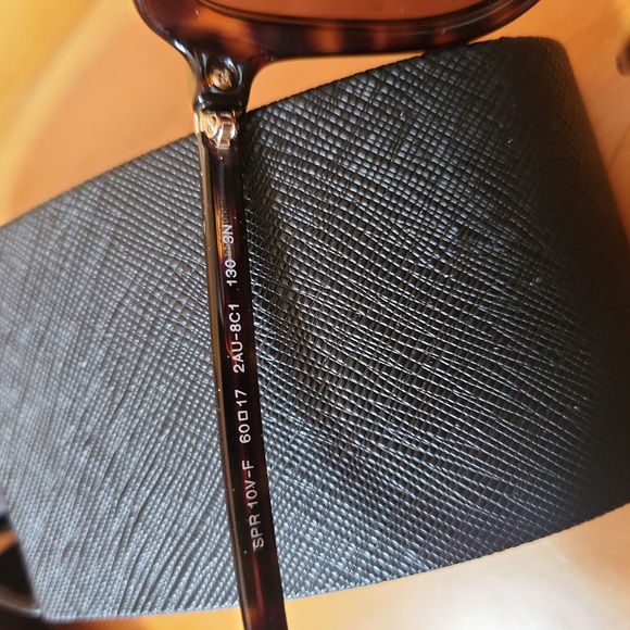 Prada Brown Tortoise Havana Sunglasses☀️⛅❄️ - Picture 7 of 12